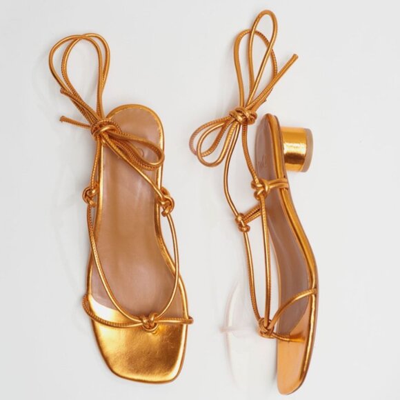 LOQ Shoes - Dora sandals